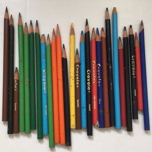 Crayola colored pencil 25 used pencil lot writing drawing craft art supplies